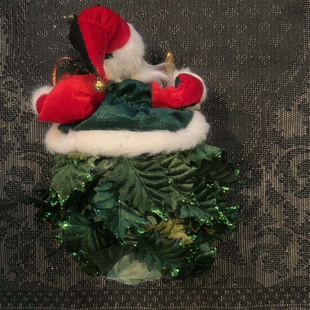 Tree decor - Picture 3 of 3